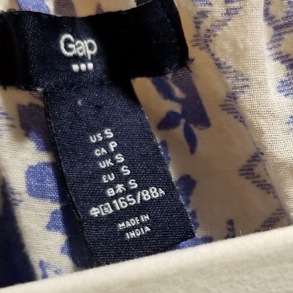 Gap Women's Top‎ Blouse Small White/Blue Round neck Short sleeves floral - Picture 6 of 9